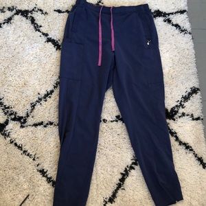 Vet Bradley navy scrub pants size L